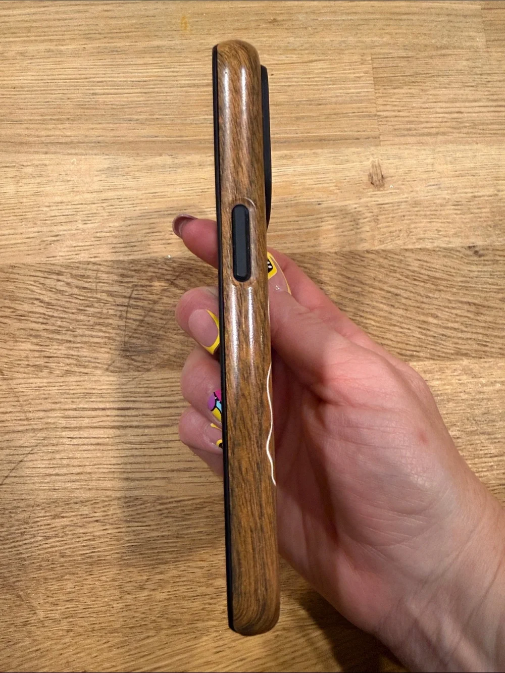 N/A brown woodgrain